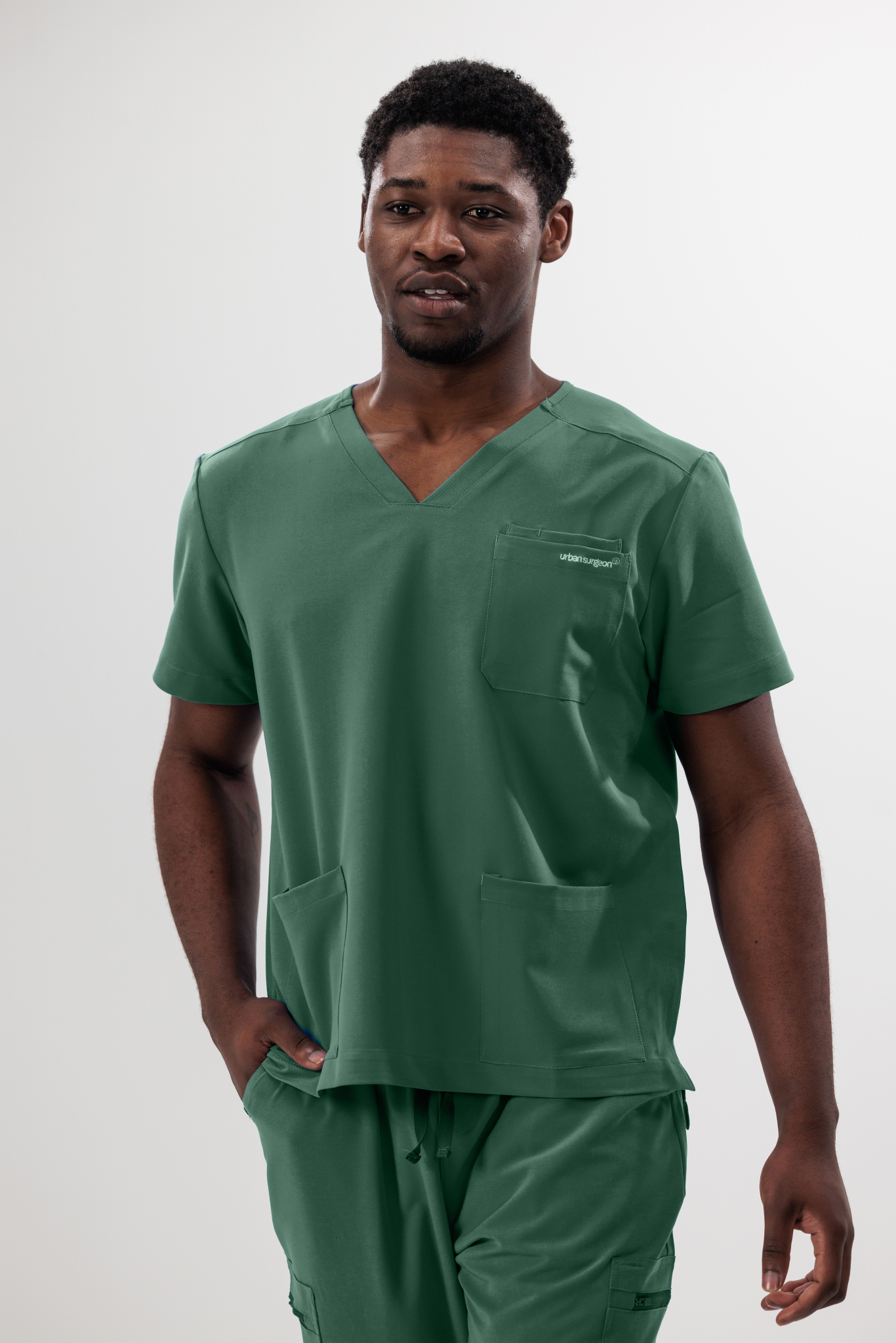 Male scrub top hunter green