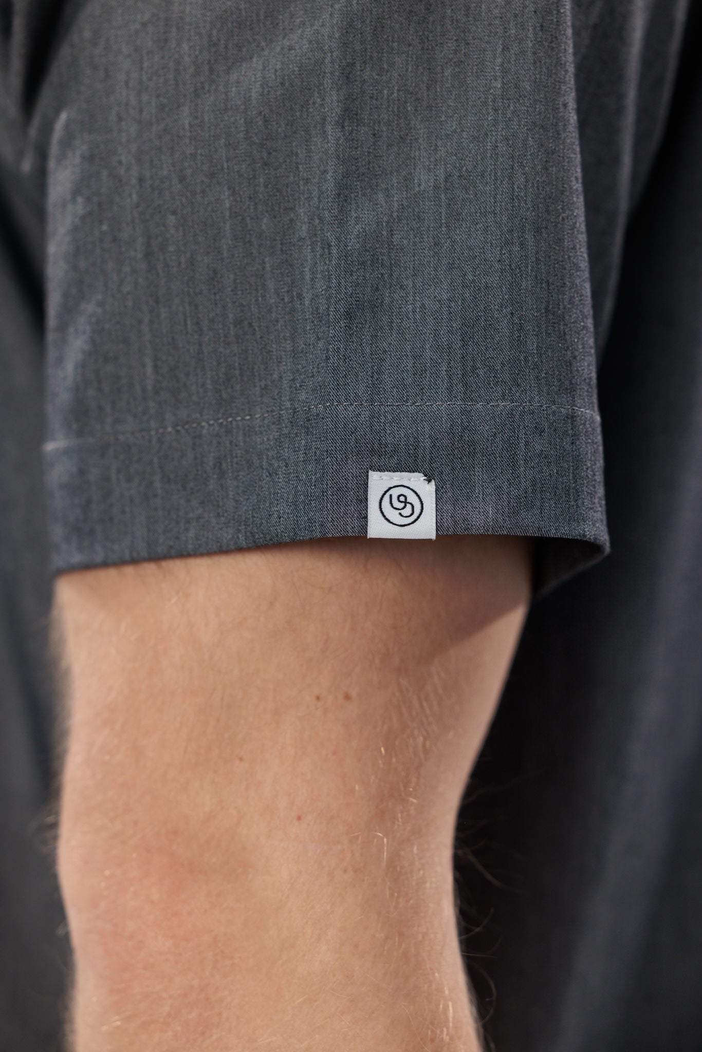Male scrub top grey