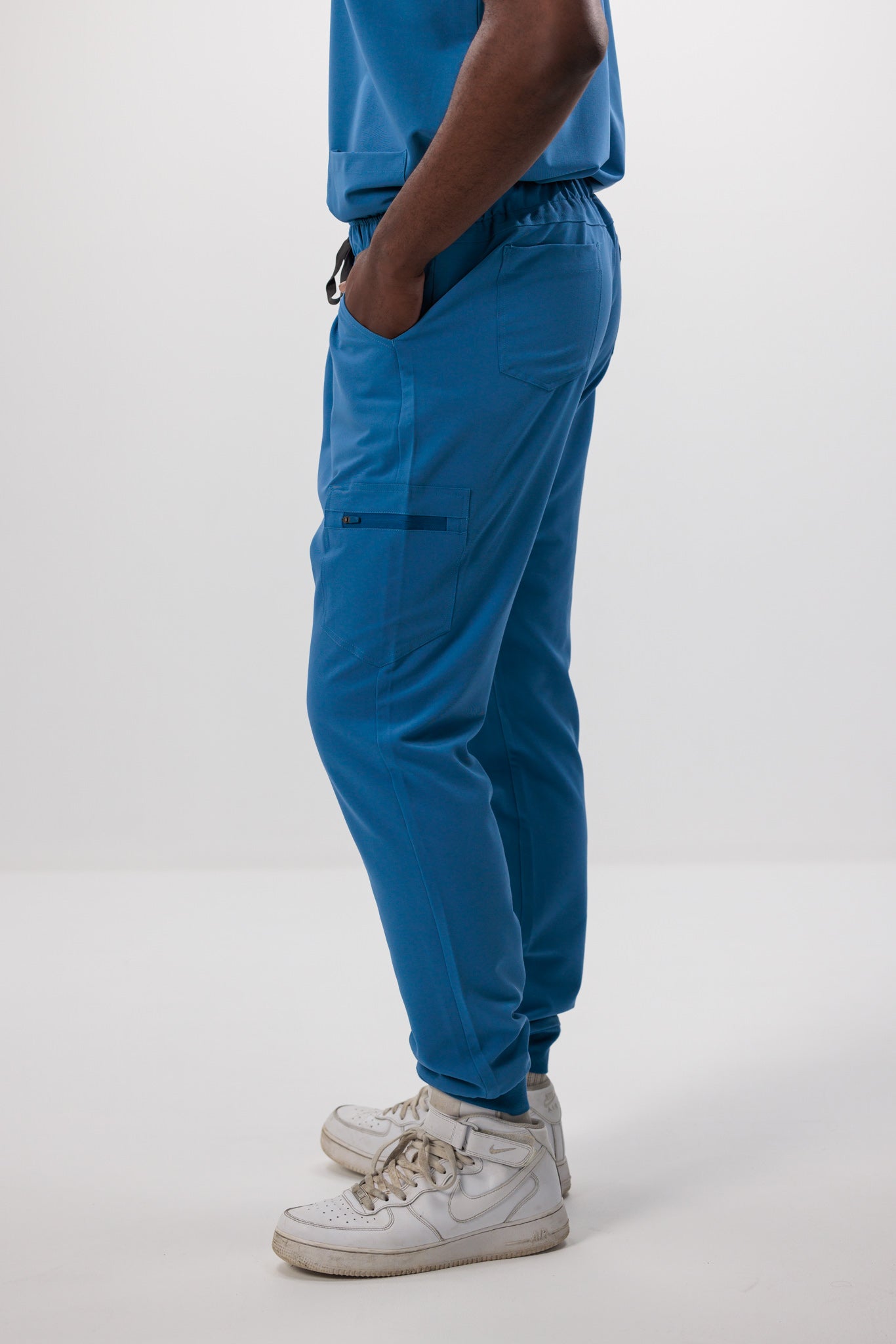 Male scrub bottoms blue